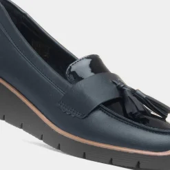 Comfy Steps Yvonne Womens Navy Loafer