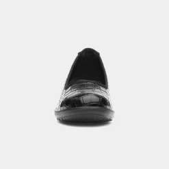 Cushion Walk Chicago Womens Black Wedge Shoe