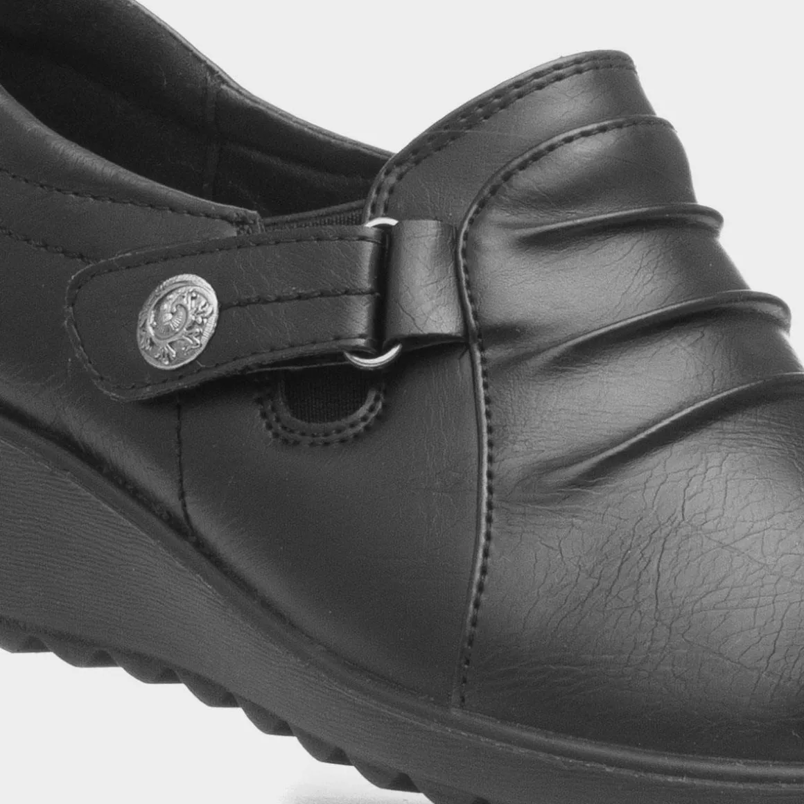 Cushion Walk Gatsby Womens Black Casual Shoe