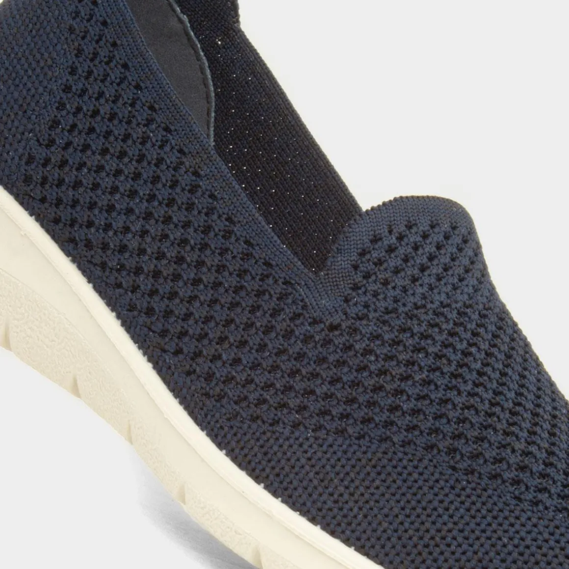 Cushion Walk Leona Womens Navy Casual Shoe
