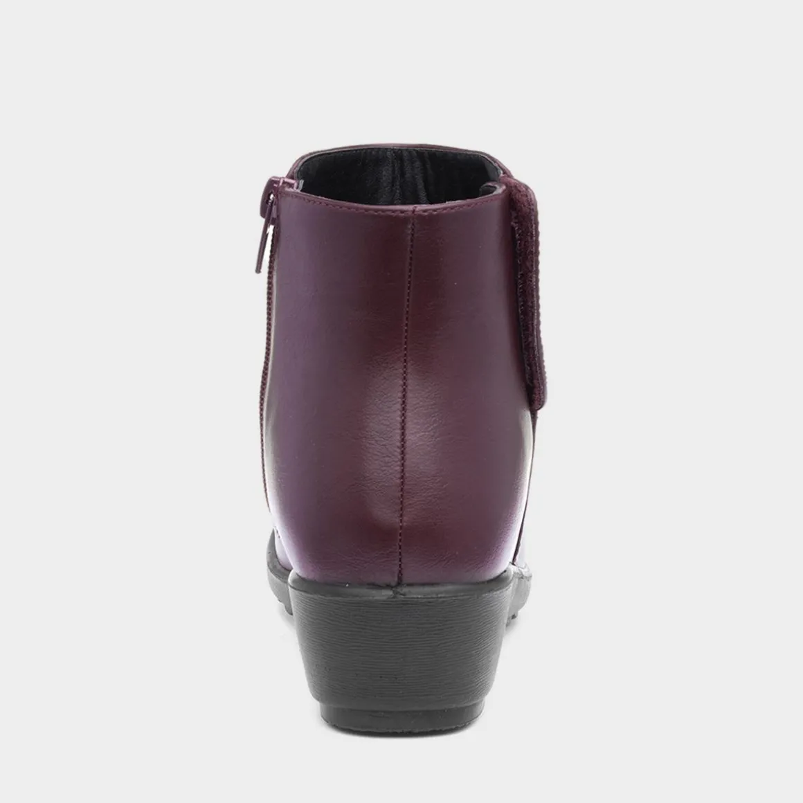 Cushion Walk Stud Womens Bordeaux Ankle Boot