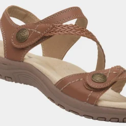 Free Spirit Malibu Womens Tan Leather Sandal