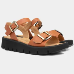Heavenly Feet Alberta Womens Tan Buckle Sandal