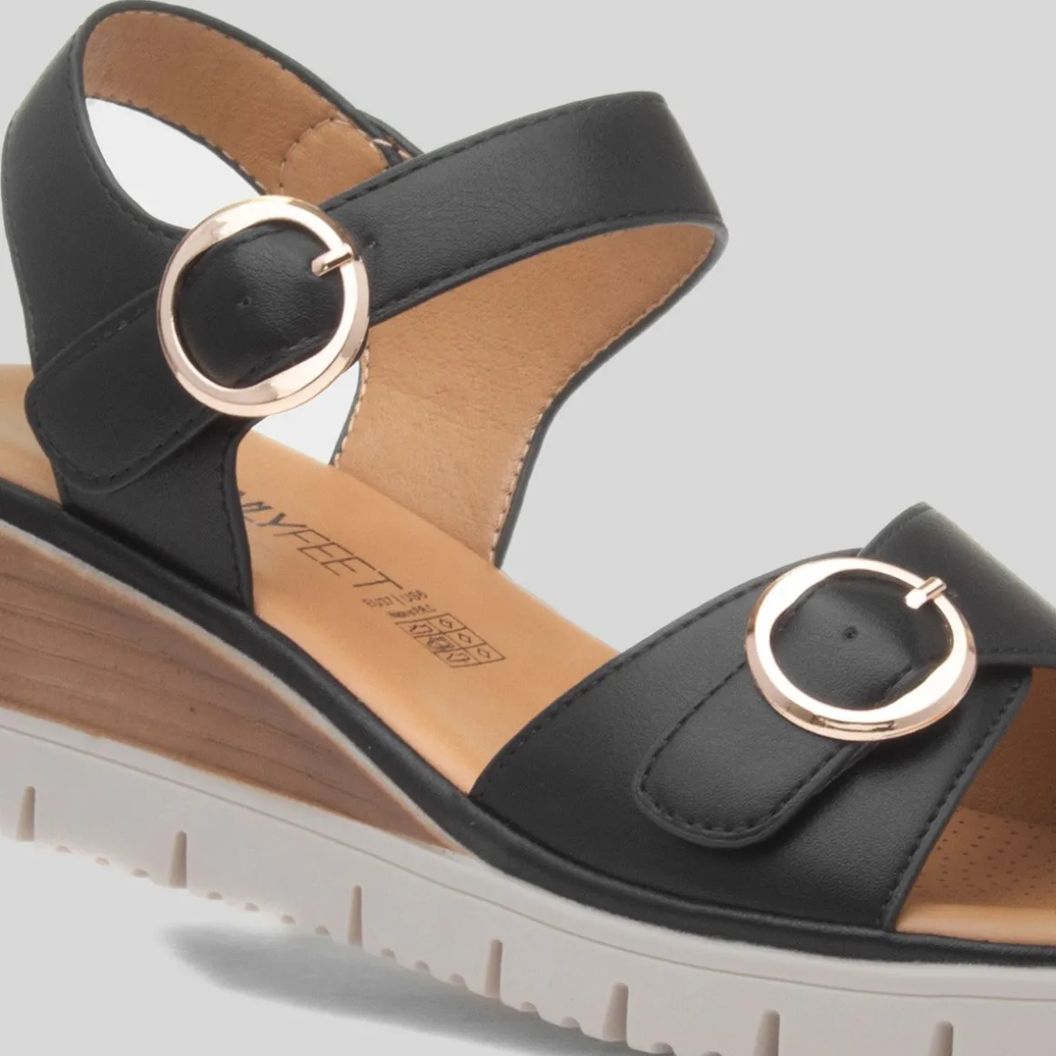 Heavenly Feet Concord Womens Black Wedge Sandal