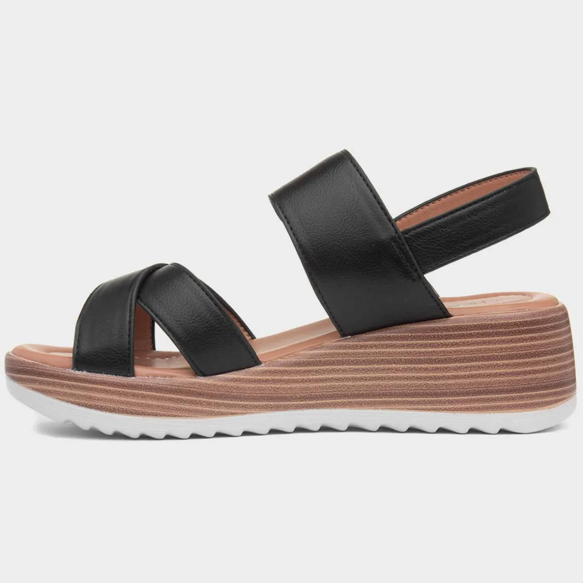 Heavenly Feet Destiny Womens Black Wedge Sandal