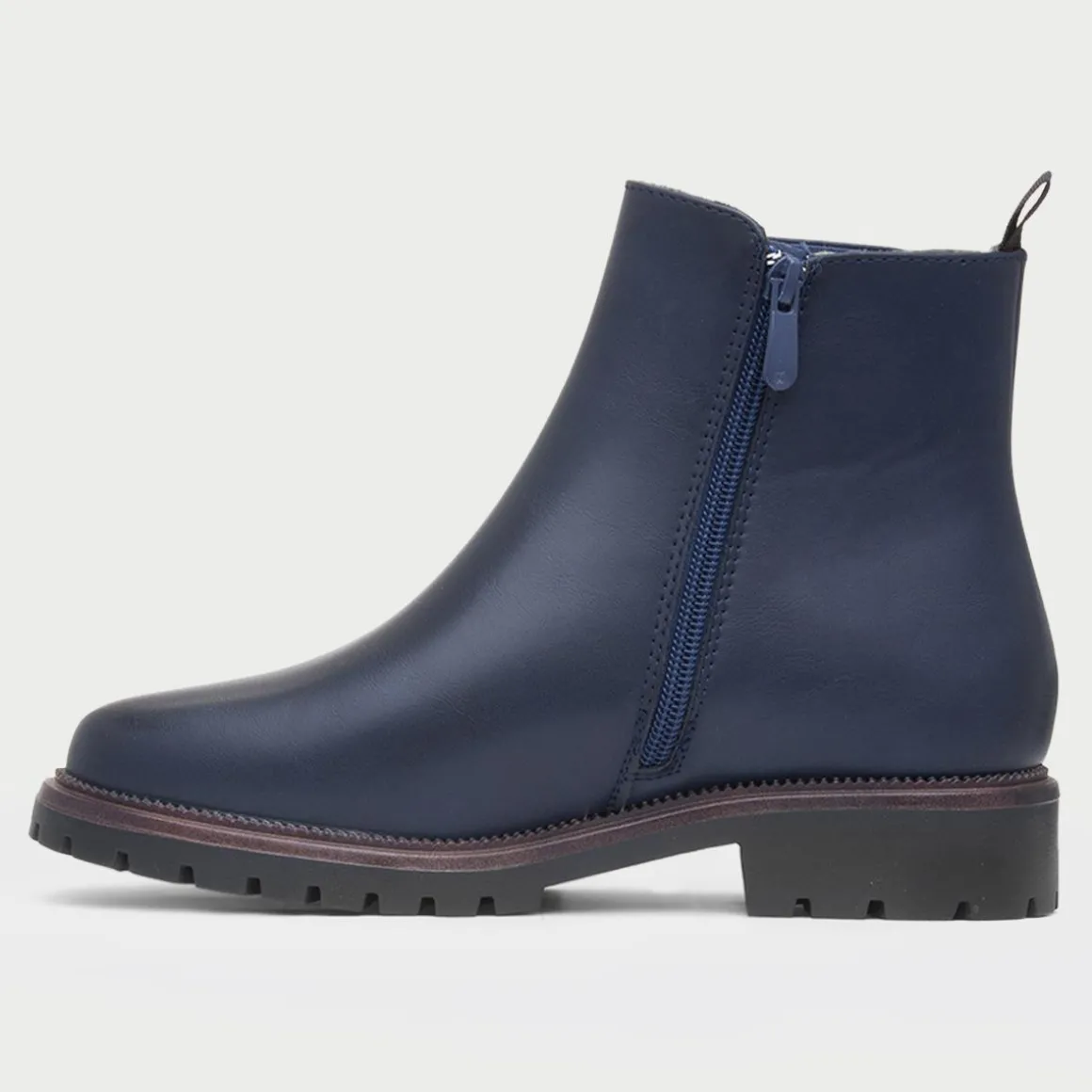 Heavenly Feet Larissa Womens Navy Chelsea Boot