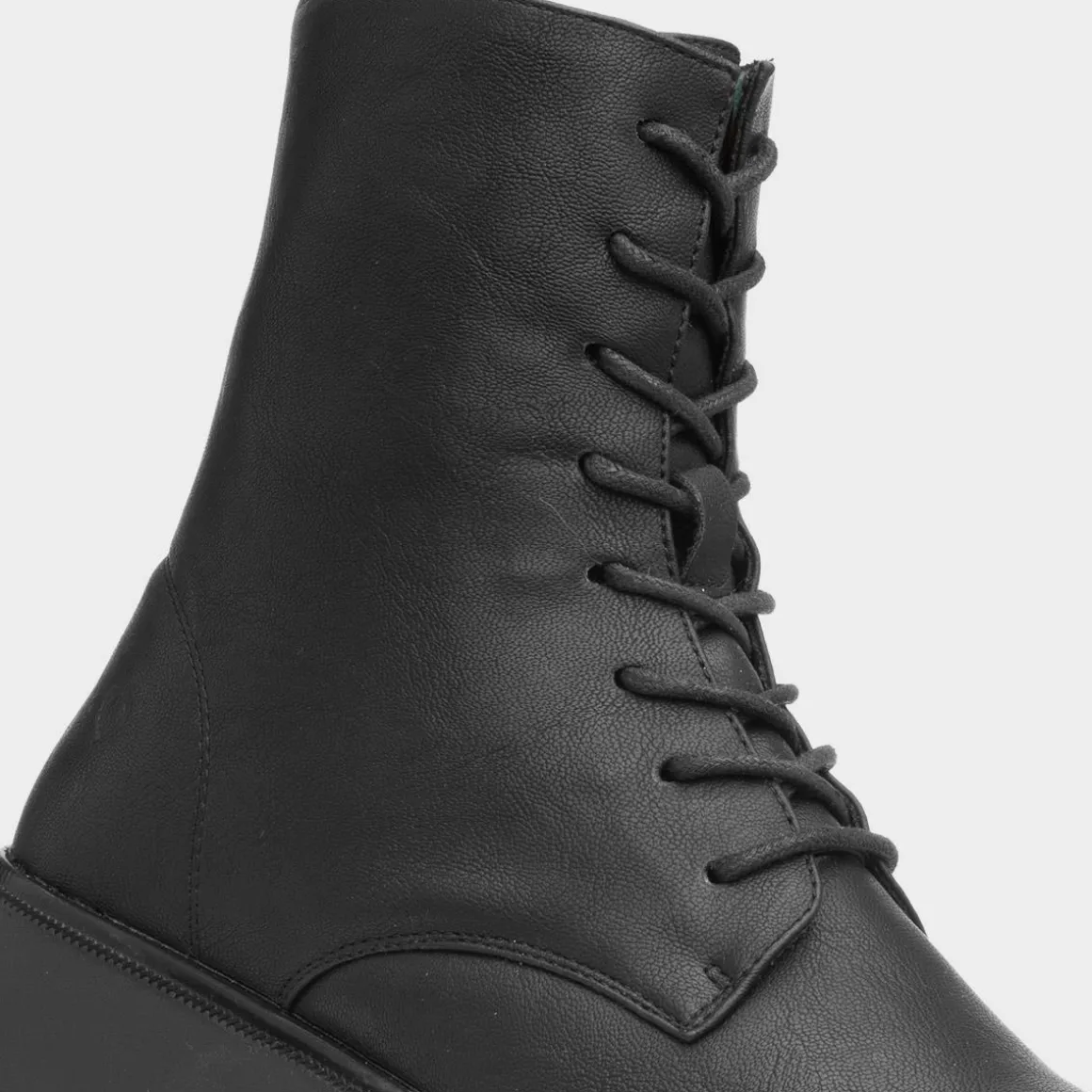 Heavenly Feet Litesoles Fern Womens Black Boot