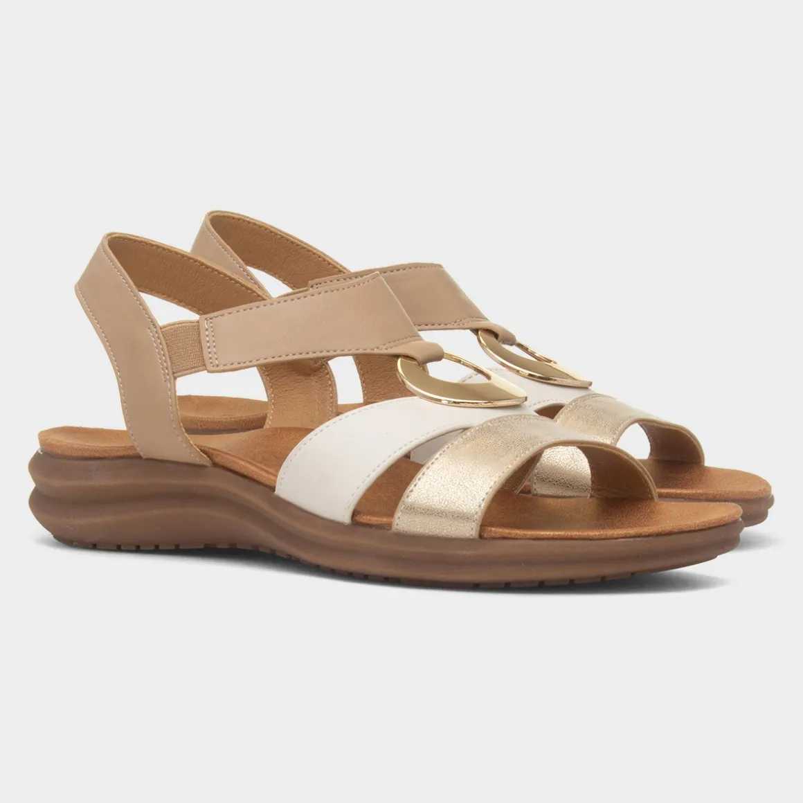 Heavenly Feet Trace Womens Beige Sandal