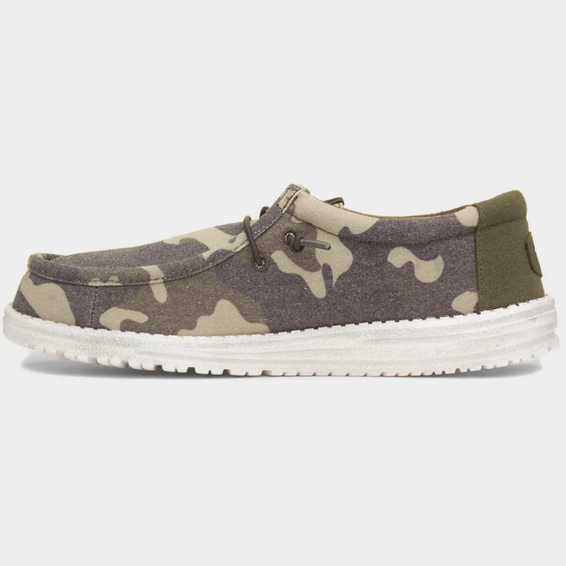 HEY DUDE Wally Washed Mens Camo Lightweight Canvas