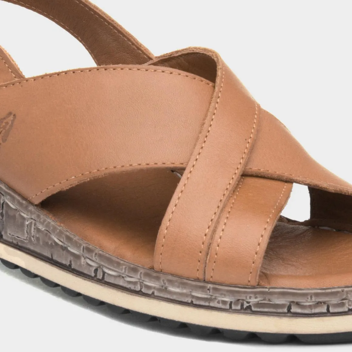 Hush Puppies Elena Womens Tan Wedge Sandal