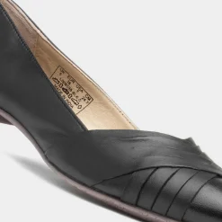 Hush Puppies Marley Womens Black Leather Shoe