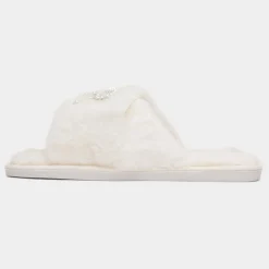 Krush Bride Womens Cream Fluffy Slipper