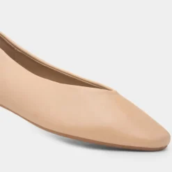 Krush Erin Womens Beige Ballerina