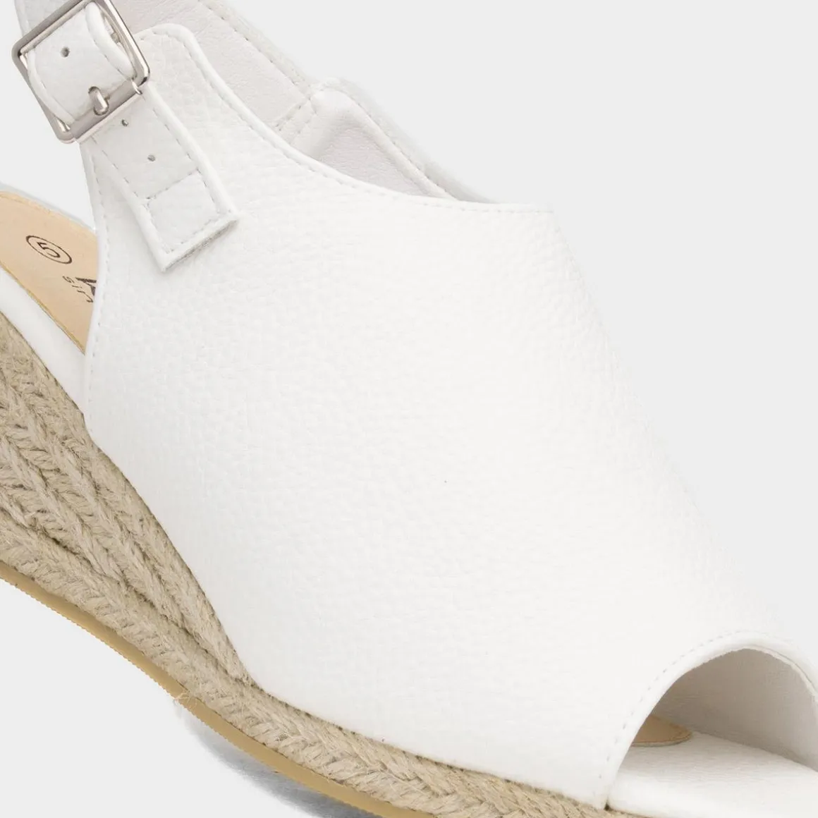 Krush Kerrie Womens White Wedge Sandal