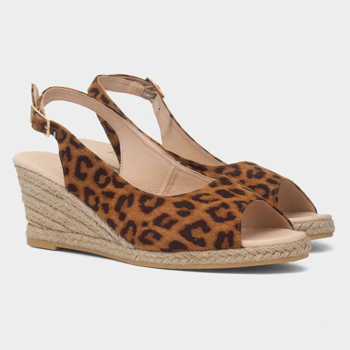 Krush Mae Womens Tan Leopard Wedge Sandal