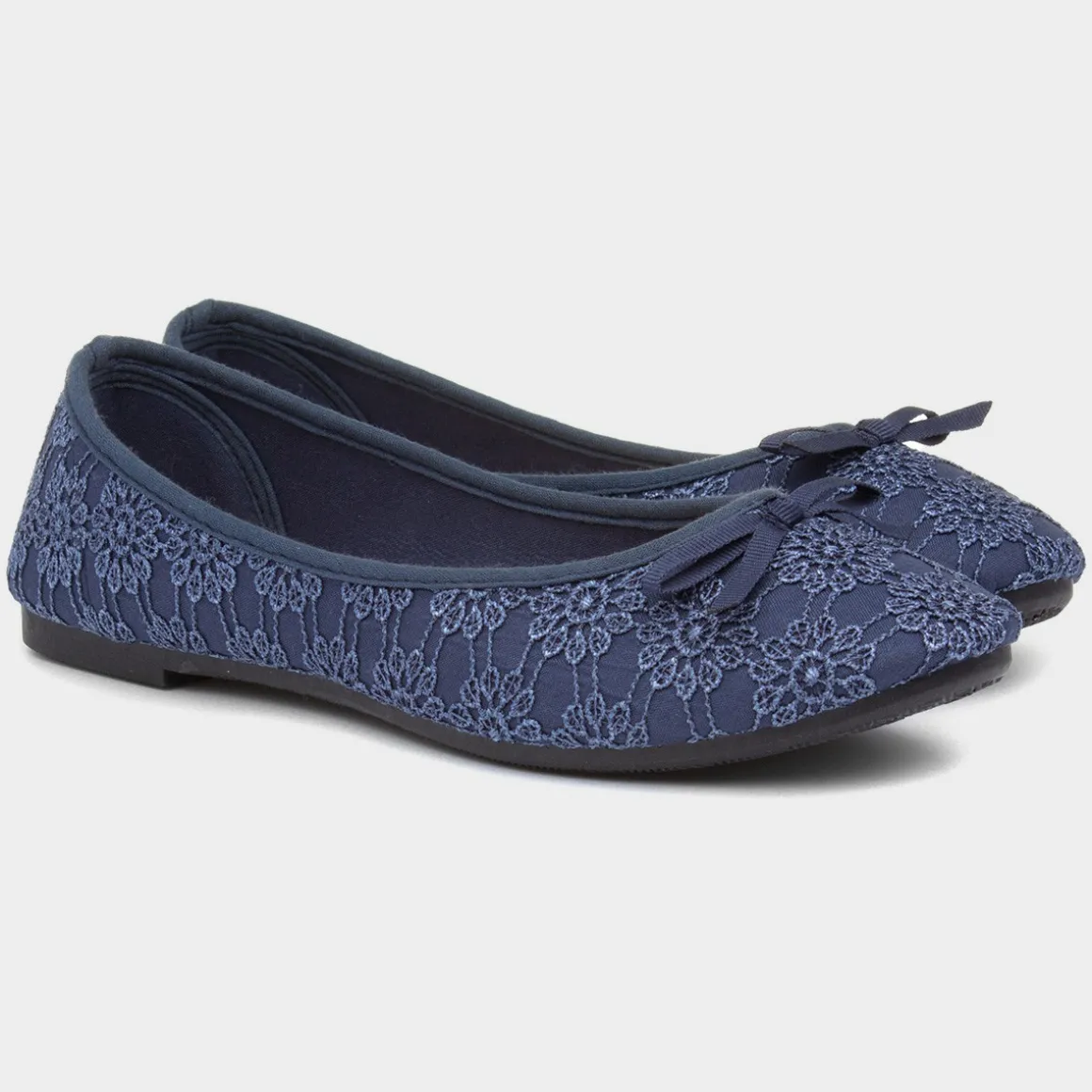 Lilley Gwen Womens Navy Lace Slip On Ballerina