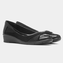 Lunar Marian Womens Black Wedge Shoe