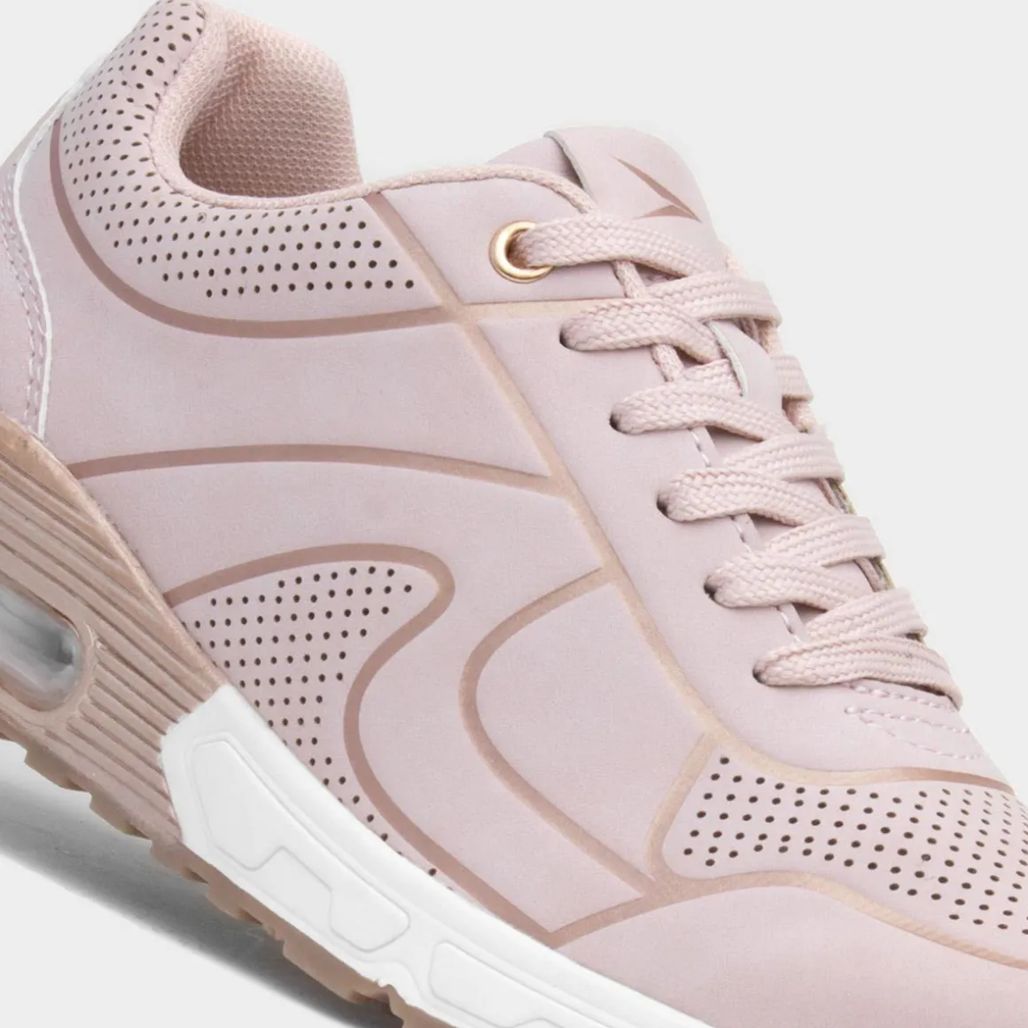 Osaga Dyan Womens Nude Casual Trainer