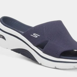 Skechers Go Walk Arch Fit 2.0 Womens Navy Sandal