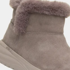 Skechers On The Go Stellar Womens Taupe Boot