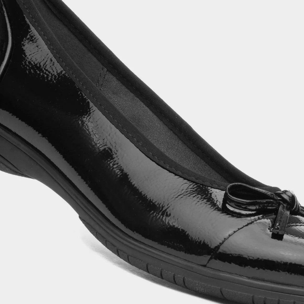 Soft Line Penny Womens Black Ballerina