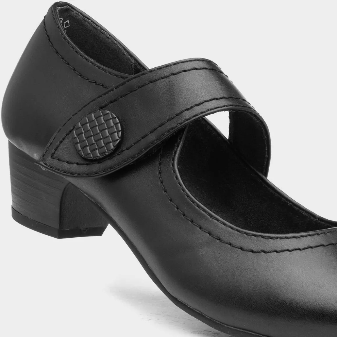 Soft Line Womens Black Heeled Bar Shoe