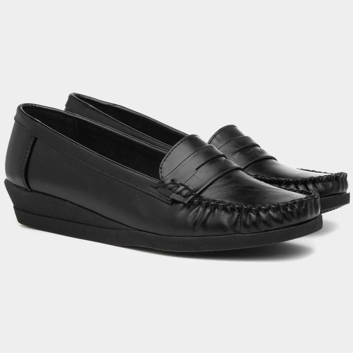 Softlites Delia Womens Black Moccasin Loafer Shoe