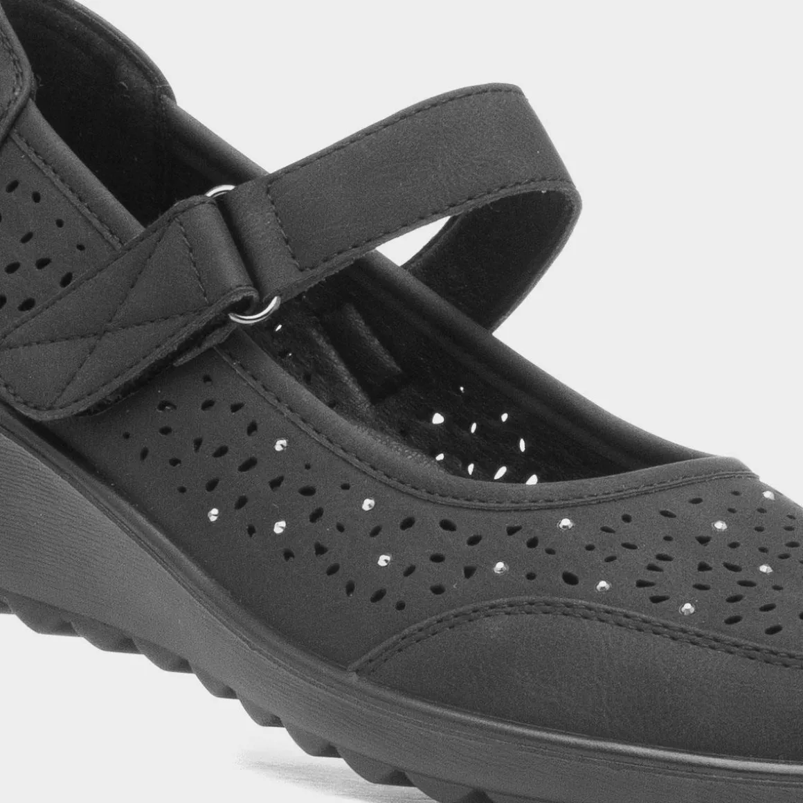 Softlites Dorit Womens Black Easy Fasten Shoe