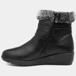 Softlites Julia Womens Black Faux Fur Ankle Boot