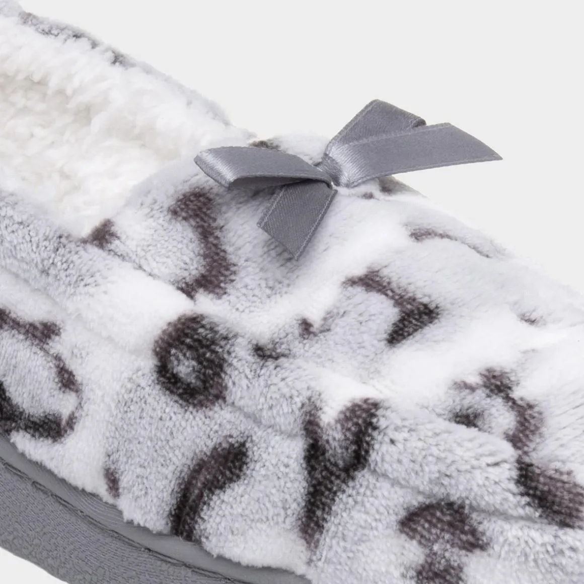 The Slipper Company Ruth Womens Grey Moccasins