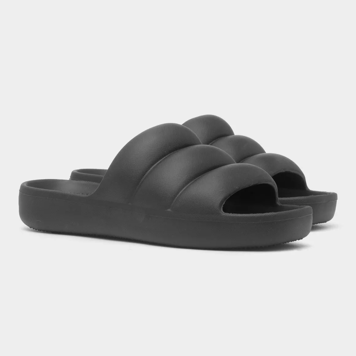 Totes Solbounce Womens Black Puffy EVA Slider