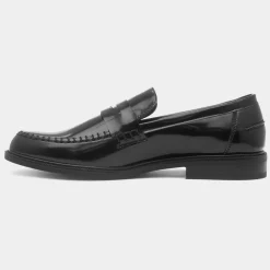 Truffle Cecilia Womens Black Loafer