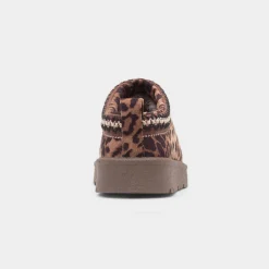 Truffle Chloe Womens Brown Cheetah Faux Fur Shoe