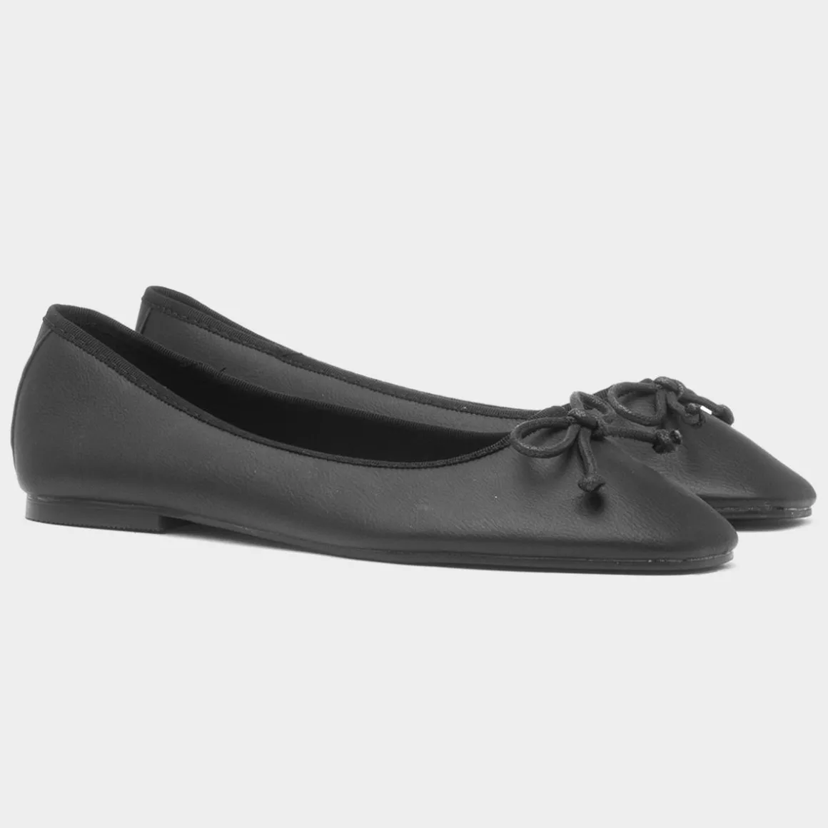 Truffle Penelope Womens Black Ballerina