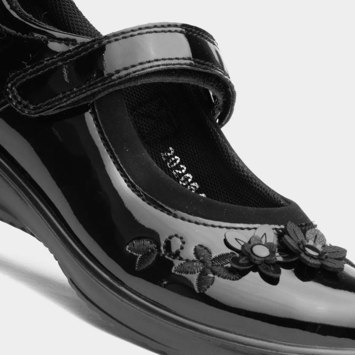 Walkright Cleo Girls Black Patent Shoe